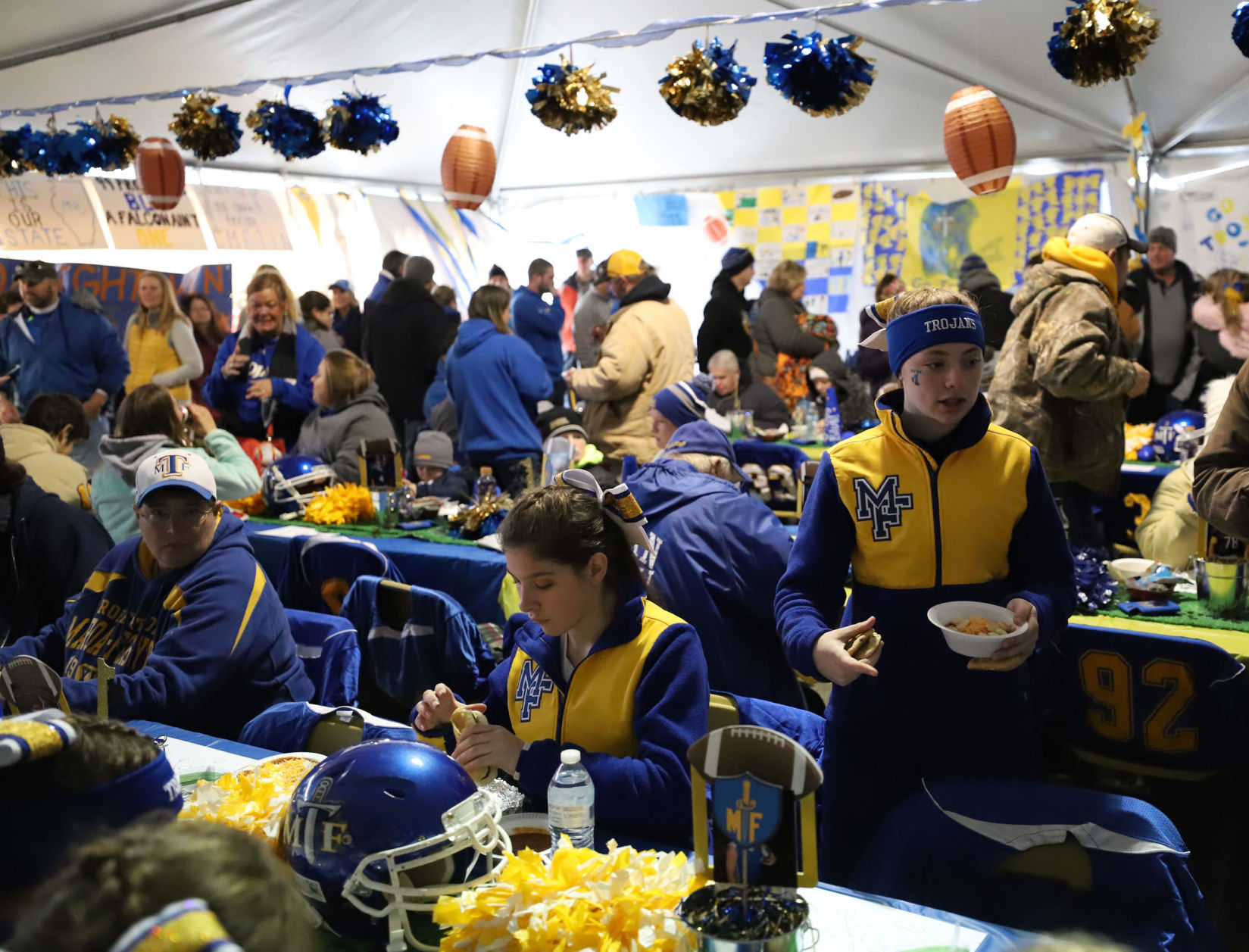 Maroa Forsyth Tailgate